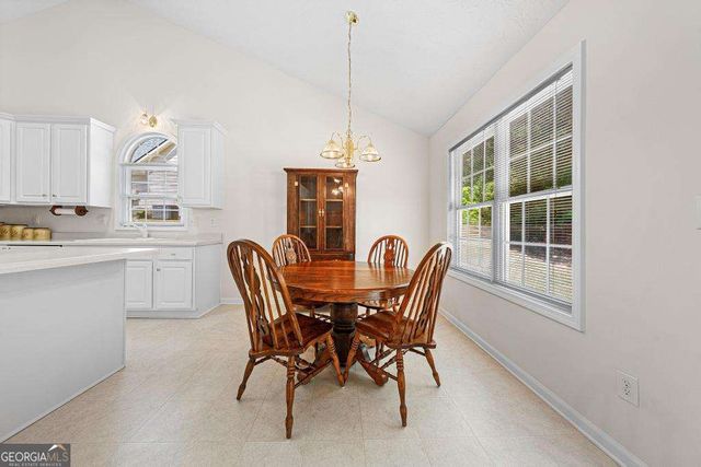 953 Natural Brook Trail, Lawrenceville, GA 30045