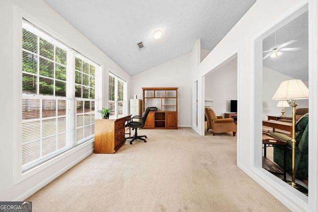 953 Natural Brook Trail, Lawrenceville, GA 30045