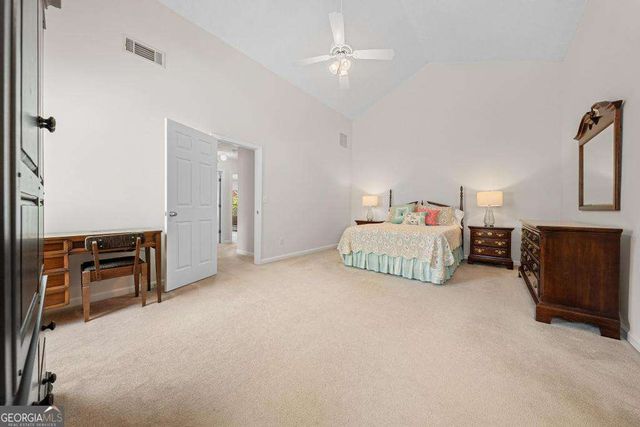 953 Natural Brook Trail, Lawrenceville, GA 30045