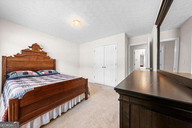 953 Natural Brook Trail, Lawrenceville, GA 30045