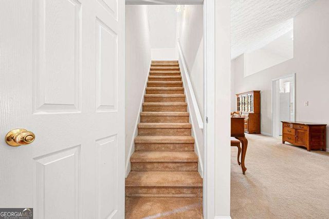 953 Natural Brook Trail, Lawrenceville, GA 30045