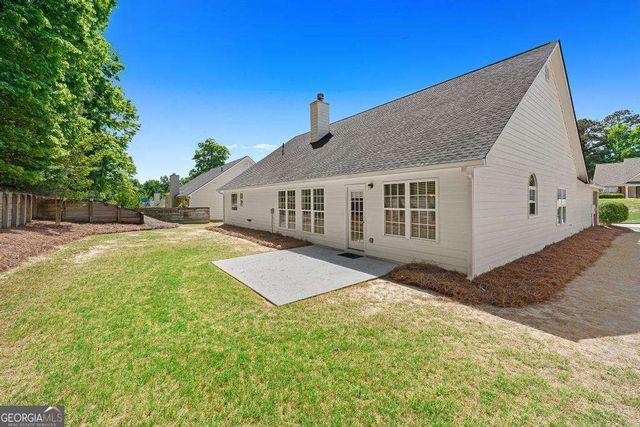 953 Natural Brook Trail, Lawrenceville, GA 30045