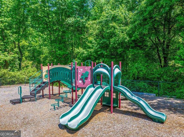 953 Natural Brook Trail, Lawrenceville, GA 30045