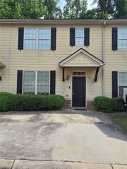 4364 Stone Gate Way 94, East Point, GA 30344