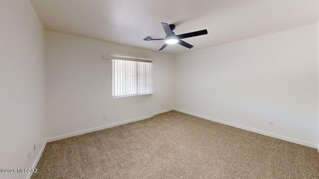 2574 W Southern Star Drive, Tucson, AZ 85713