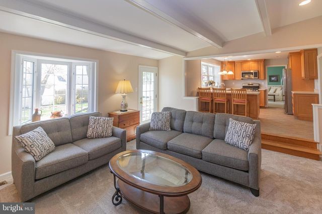 832 COTSWOLD RD, Somerdale, NJ 08083