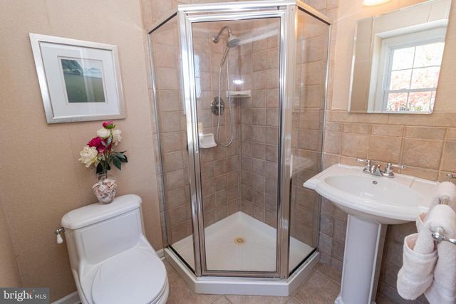 832 COTSWOLD RD, Somerdale, NJ 08083