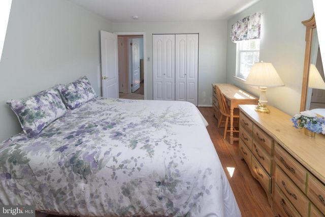 832 COTSWOLD RD, Somerdale, NJ 08083