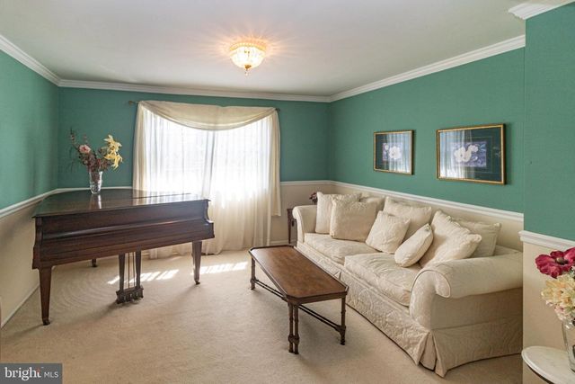 832 COTSWOLD RD, Somerdale, NJ 08083