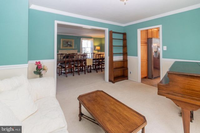 832 COTSWOLD RD, Somerdale, NJ 08083