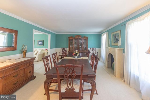 832 COTSWOLD RD, Somerdale, NJ 08083