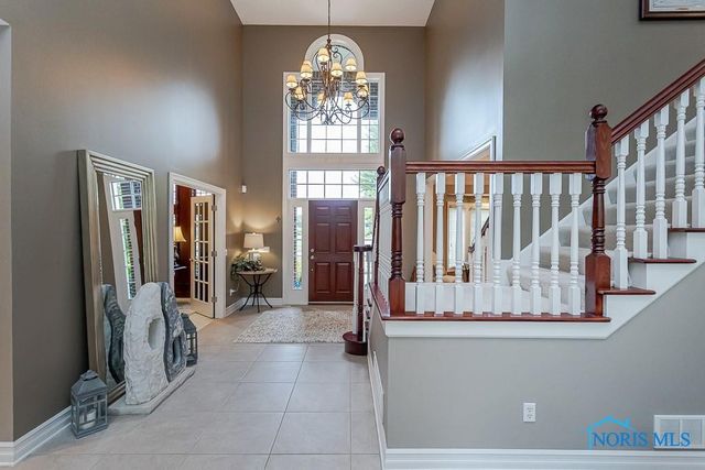 3339 Swan Ridge Lane, Maumee, OH 43537