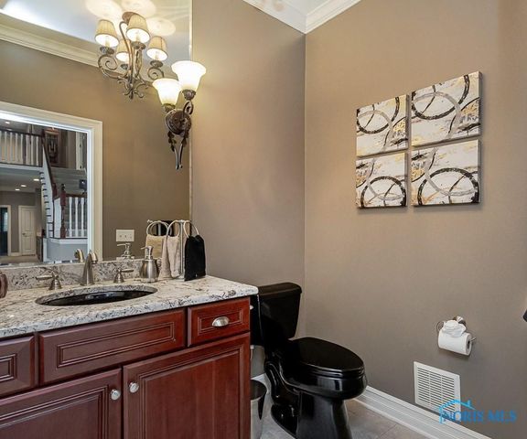 3339 Swan Ridge Lane, Maumee, OH 43537