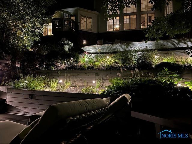 3339 Swan Ridge Lane, Maumee, OH 43537