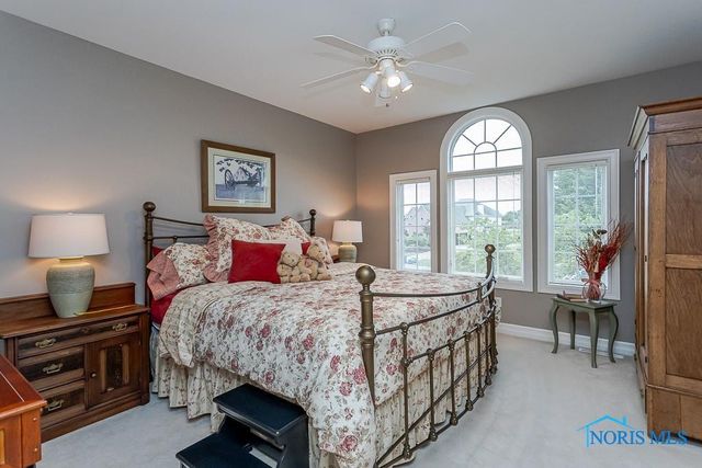 3339 Swan Ridge Lane, Maumee, OH 43537