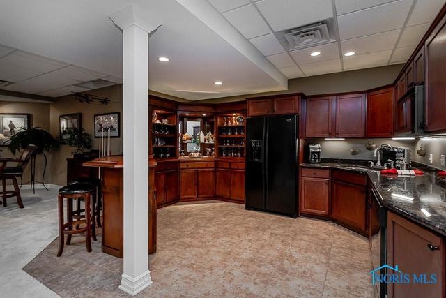 3339 Swan Ridge Lane, Maumee, OH 43537