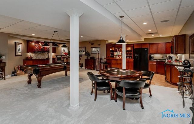 3339 Swan Ridge Lane, Maumee, OH 43537