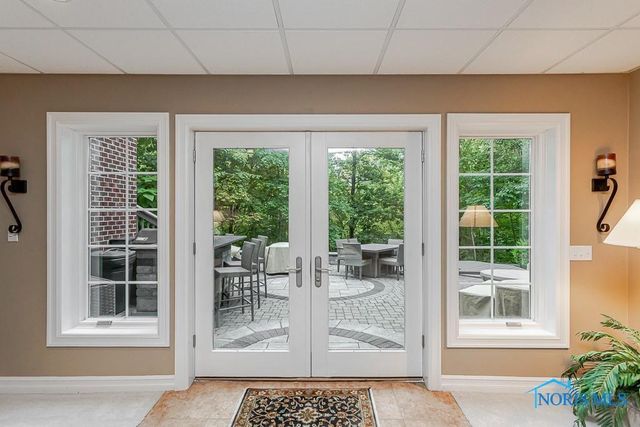 3339 Swan Ridge Lane, Maumee, OH 43537