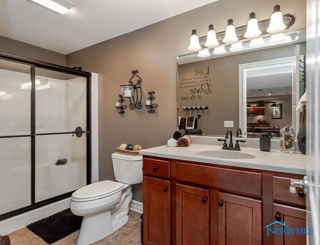 3339 Swan Ridge Lane, Maumee, OH 43537