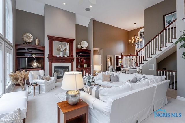 3339 Swan Ridge Lane, Maumee, OH 43537