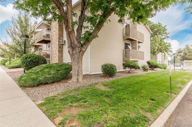 381 S Ames Street C203, Lakewood, CO 80226