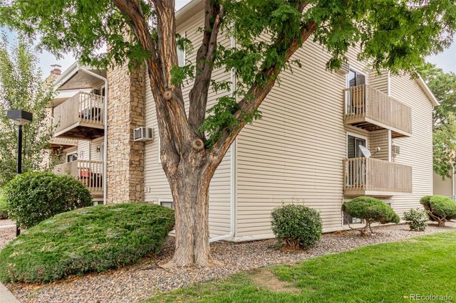 381 S Ames Street C203, Lakewood, CO 80226