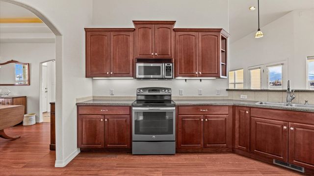 67196 Sunnyside Road, Montrose, CO 81401