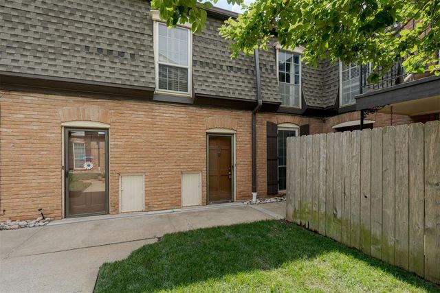 6000 N Brookline Avenue 62, Oklahoma City, OK 73112