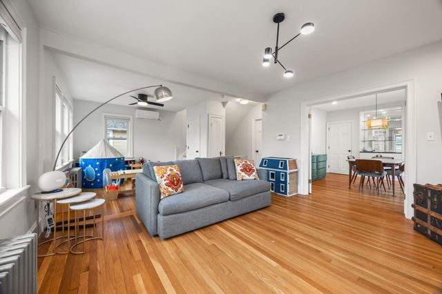 20 Silk St 2, Arlington, MA 02474