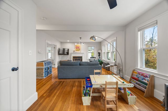 20 Silk St 2, Arlington, MA 02474