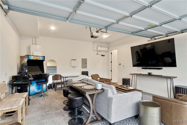 829 Gene Stallings, Tuscaloosa, AL 35401