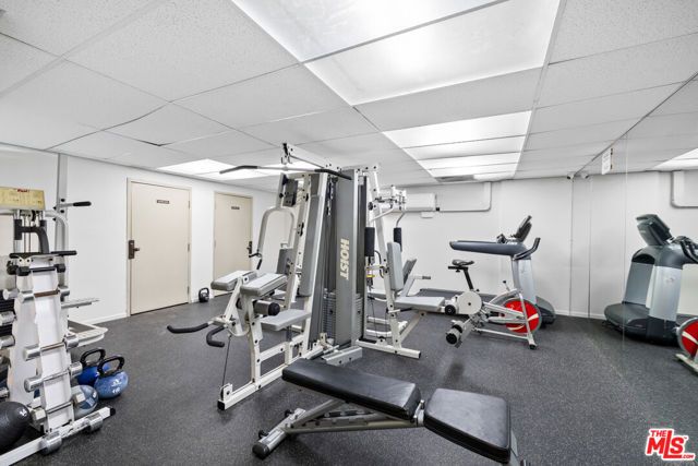 355 S Los Robles Avenue 210, Pasadena, CA 91101