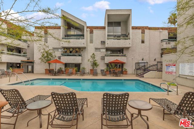 355 S Los Robles Avenue 210, Pasadena, CA 91101