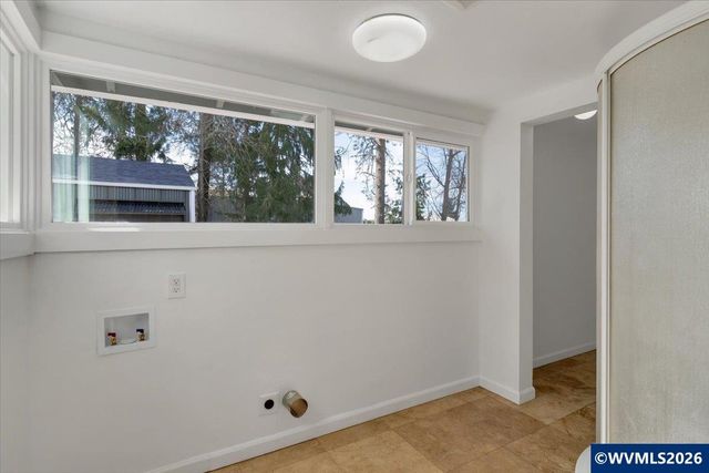 5224 Gaffin Rd SE, Salem, OR 97317