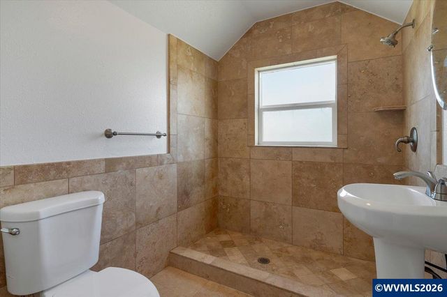 5224 Gaffin Rd SE, Salem, OR 97317