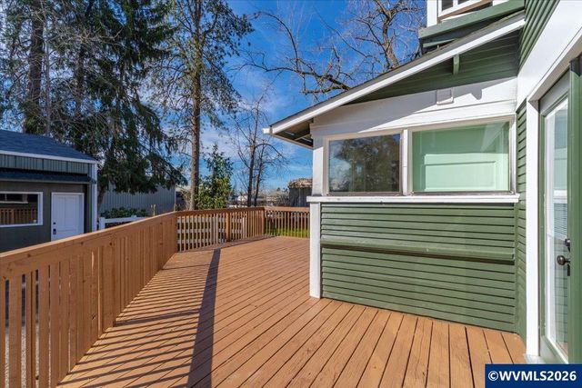 5224 Gaffin Rd SE, Salem, OR 97317