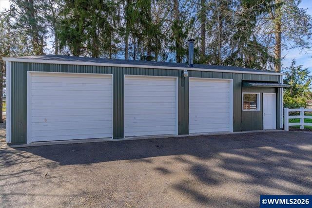 5224 Gaffin Rd SE, Salem, OR 97317