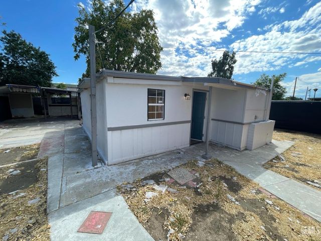 931 Texas Street, Bakersfield, CA 93307