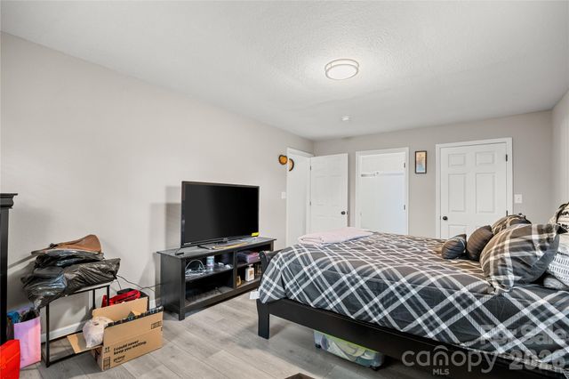 1345 Old Salisbury Road, Statesville, NC 28625