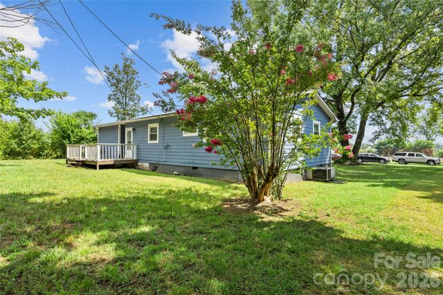 1345 Old Salisbury Road, Statesville, NC 28625