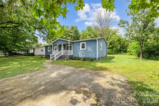 1345 Old Salisbury Road, Statesville, NC 28625