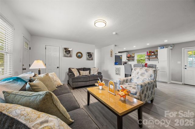 1345 Old Salisbury Road, Statesville, NC 28625