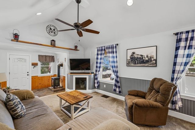 55 Winthrop Ave, Beverly, MA 01915