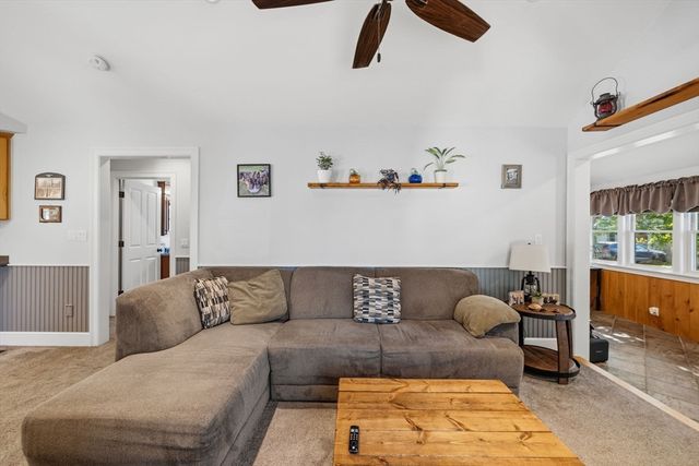 55 Winthrop Ave, Beverly, MA 01915