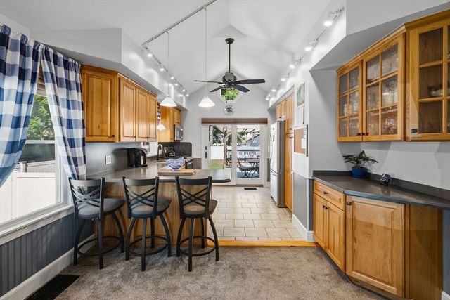 55 Winthrop Ave, Beverly, MA 01915