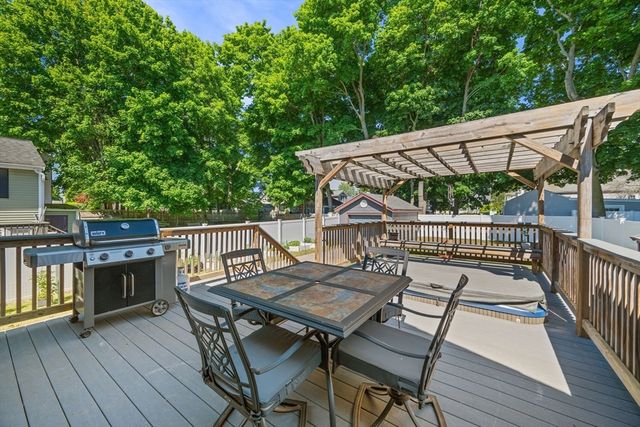 55 Winthrop Ave, Beverly, MA 01915