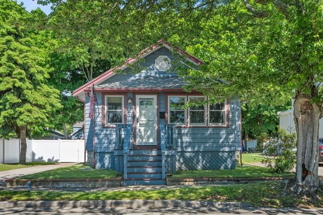 55 Winthrop Ave, Beverly, MA 01915