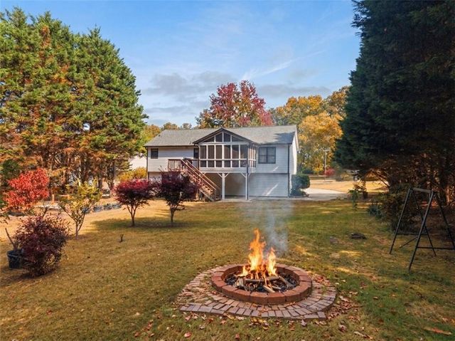 3737 Victoria Drive, Buford, GA 30519