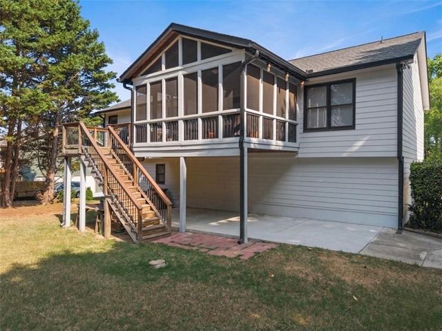 3737 Victoria Drive, Buford, GA 30519