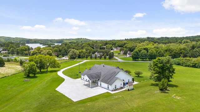 419 Pin Hook Road, Spring City, TN 37381